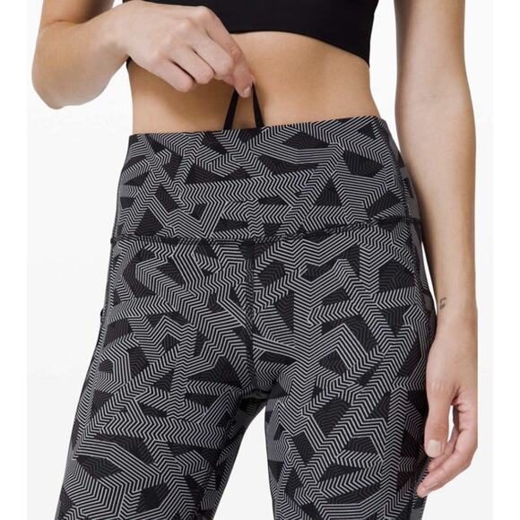 Lululemon Pants - Lululemon Fast Free HR Tight Size 4 Labyrinth Black Cast